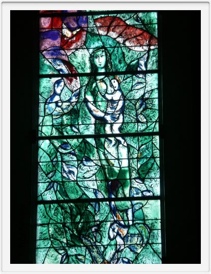 Zürich: Chagall-Fenster